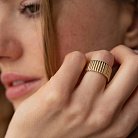 Широкое кольцо "Энид" в желтом золоте к07359 от ювелирного магазина Оникс - 5
