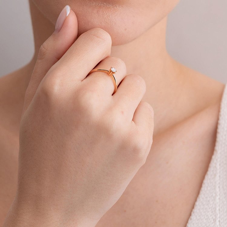 Заручальна золота каблучка з діамантом 219422421 - 5 Заручальна золота каблучка з діамантом 219422421 від ювелірного магазину Онікс - 5