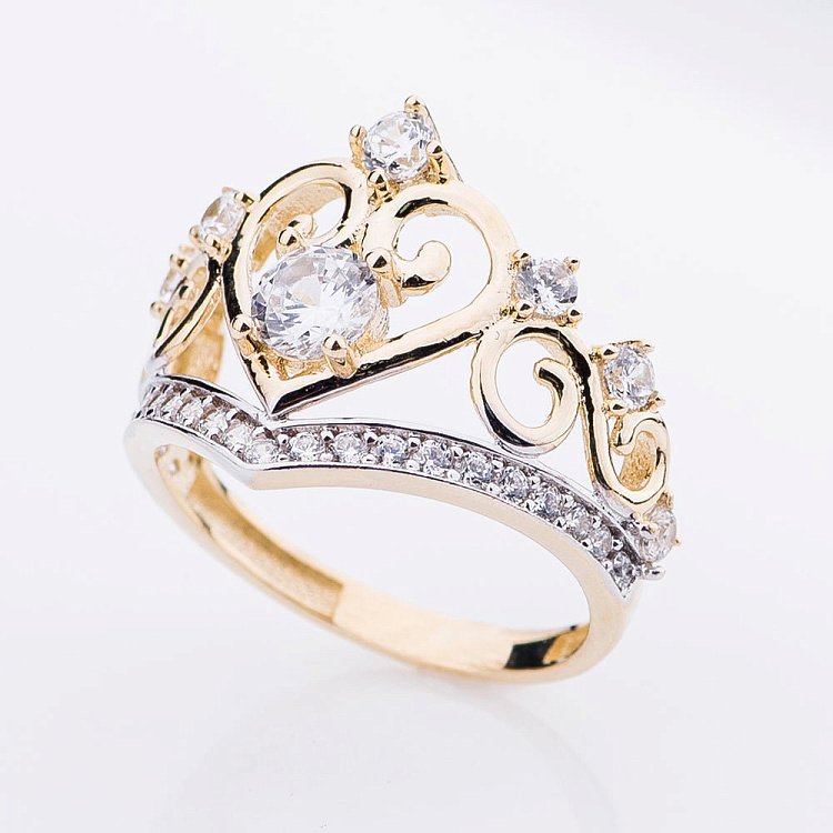 Золотое кольцо "Корона с фианитами" к04764 Золотое кольцо "Корона с фианитами" к04764 от ювелирного магазина Оникс