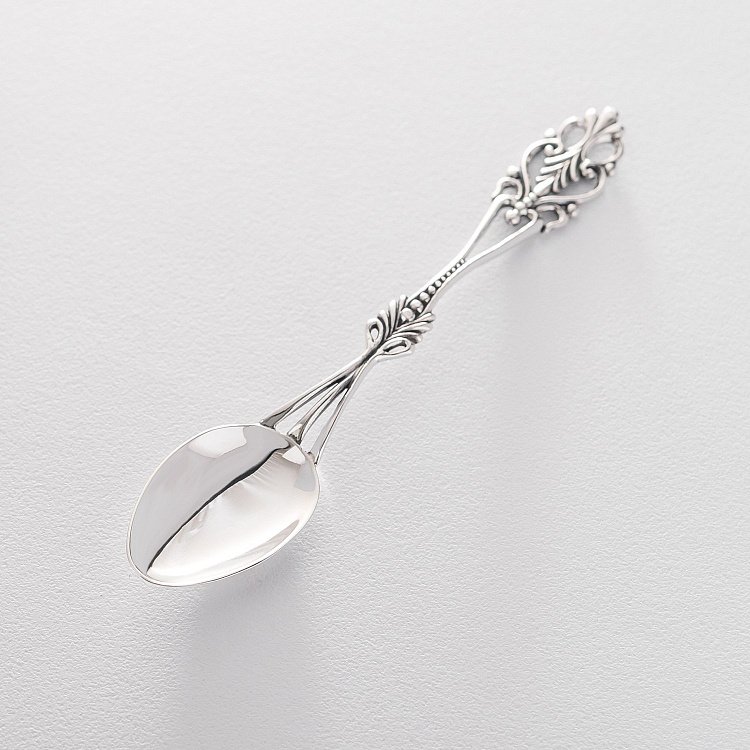 Срібна ложка з візерунком 24001 від ювелірного магазину Онікс