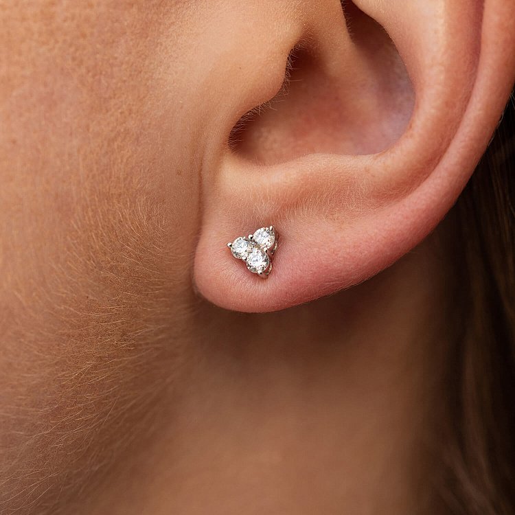 Золоті сережки - пусети з діамантами сб0402mi від ювелірного магазину Онікс - 3