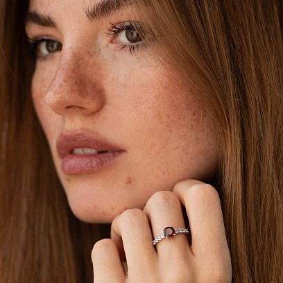 Срібна каблучка з піропом і фіанітами 1846/1р-GARN №2