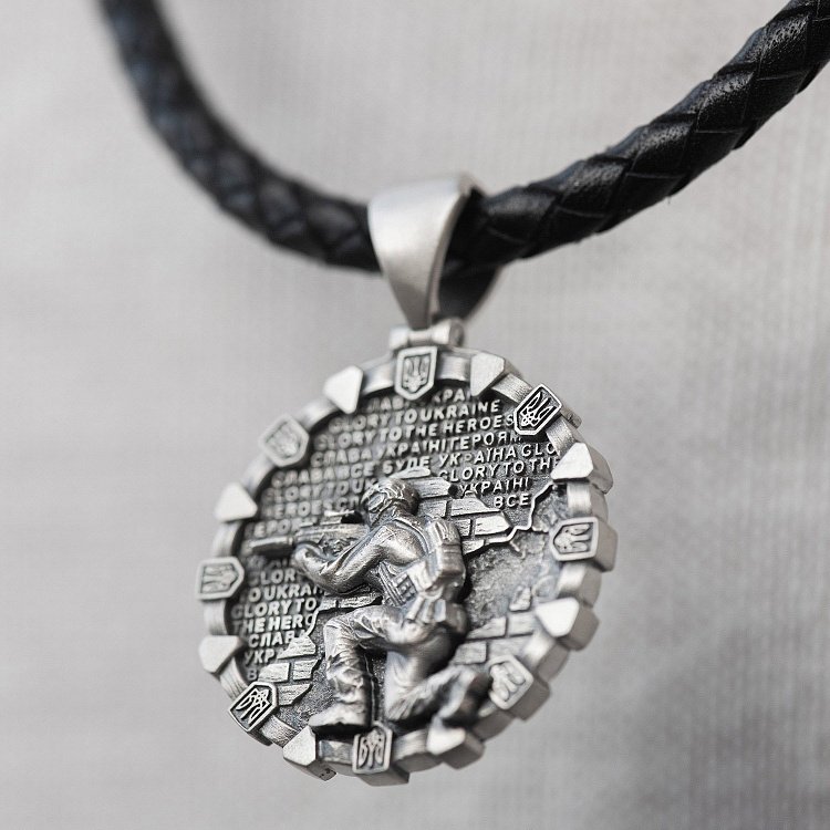 Срібний кулон "Український військовий. Отче наш" 1280 від ювелірного магазину Онікс - 1