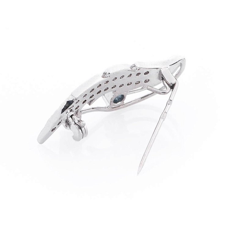 Серебряная брошь (топаз "Лондон голубой", фианиты) 16087 от ювелирного магазина Оникс - 1