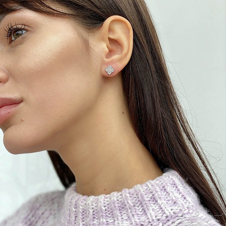 Золотые серьги-гвоздики "Клевер" с05354 от ювелирного магазина Оникс - 5