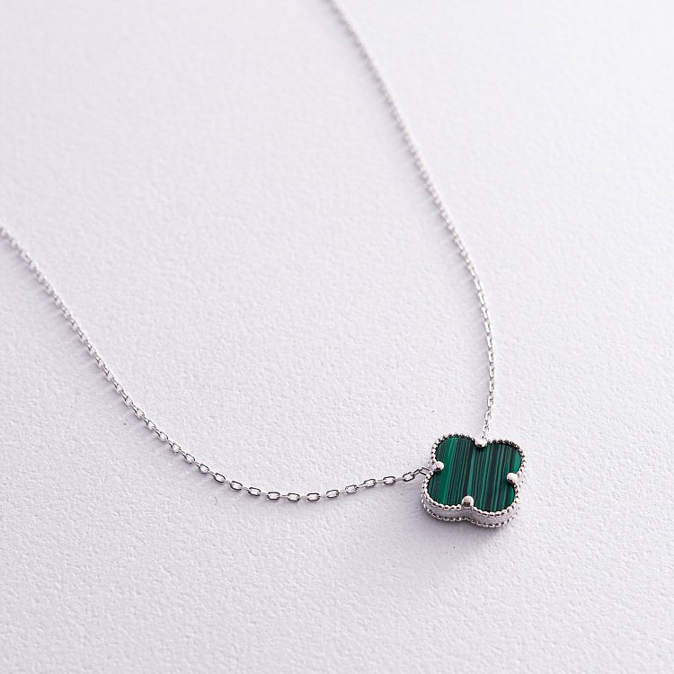 Серебряное колье "Клевер" с малахитом 181267 от ювелирного магазина Оникс - 2
