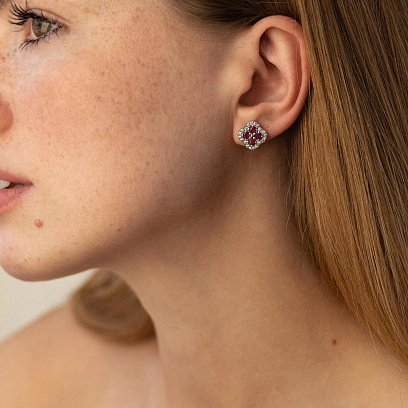 Срібні сережки - пусети "Конюшина" (фіаніти, рубіни) GS-02-135-4410 №2