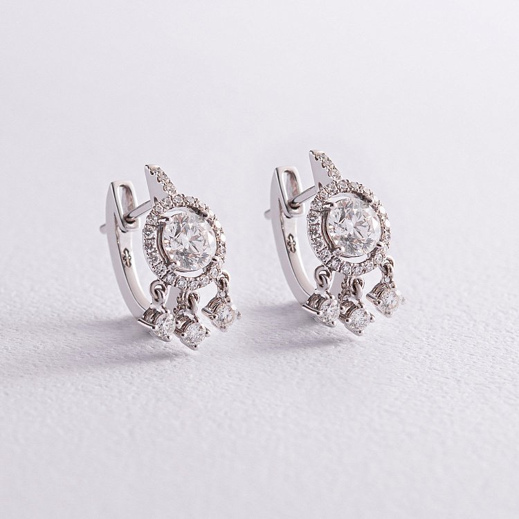 Серьги в белом золоте с бриллиантами с338 от ювелирного магазина Оникс