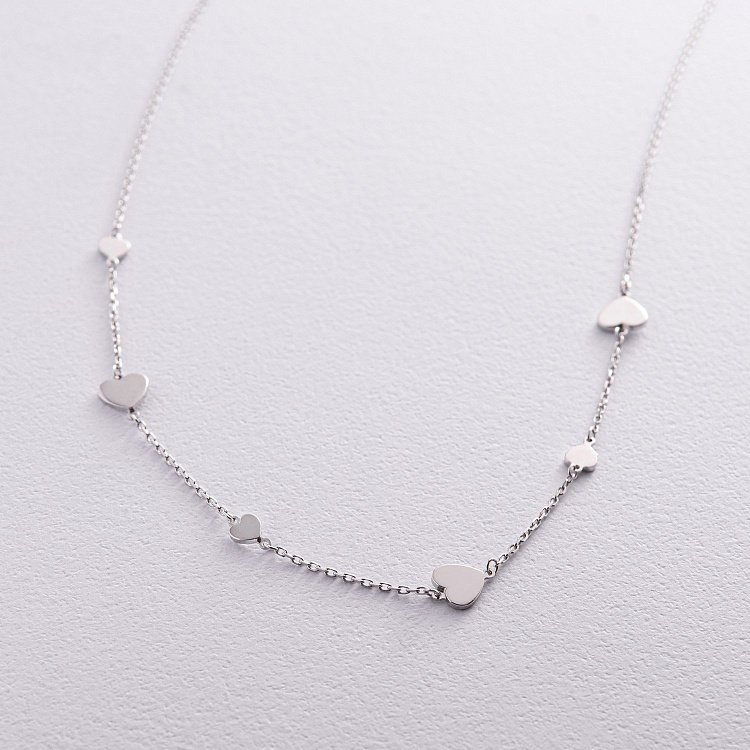 Колье "Сердечки" в белом золоте кол02232 от ювелирного магазина Оникс