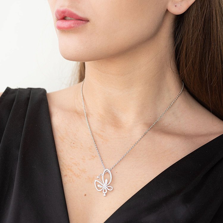 Золота підвіска "Метелик" з діамантами п412 від ювелірного магазину Онікс - 1