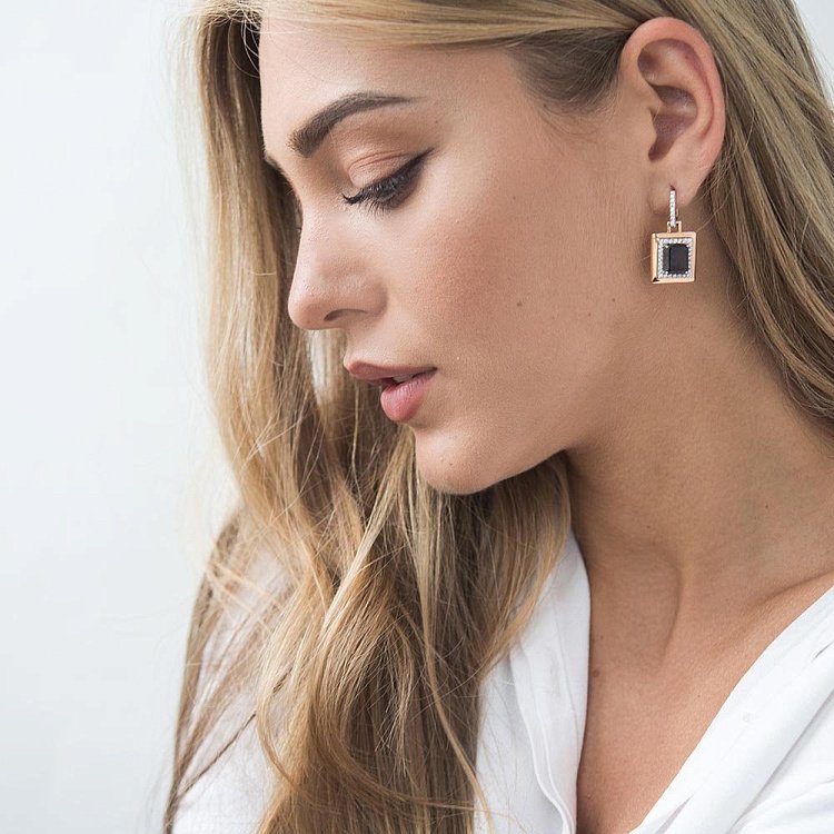 Золоті сережки (альмандин, фіаніти) с03163 від ювелірного магазину Онікс - 5