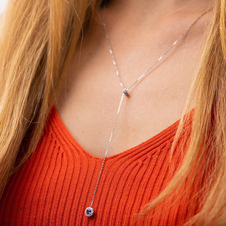 Золотое колье - галстук с бриллиантами и сапфиром колб0147mi от ювелирного магазина Оникс - 1