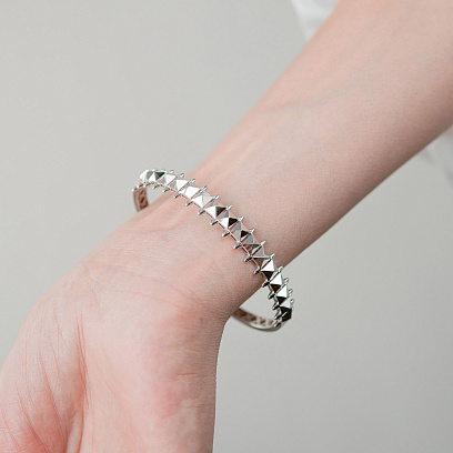 Жесткий браслет "Clara" в белом золоте б05606 №7