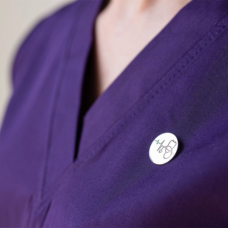 Медичний значок "Стетоскоп" в сріблі 20046 від ювелірного магазину Онікс - 1