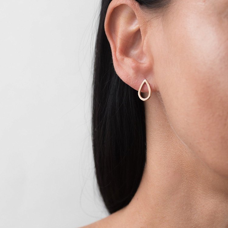 Серьги-пусеты "Капельки" в красном золоте 1.4*1.0 см с06314 от ювелирного магазина Оникс