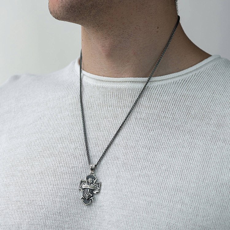 Срібний хрест "Український козак. Слава Україні. На звороті - Спаси і Збережи" 133231 від ювелірного магазину Онікс - 1