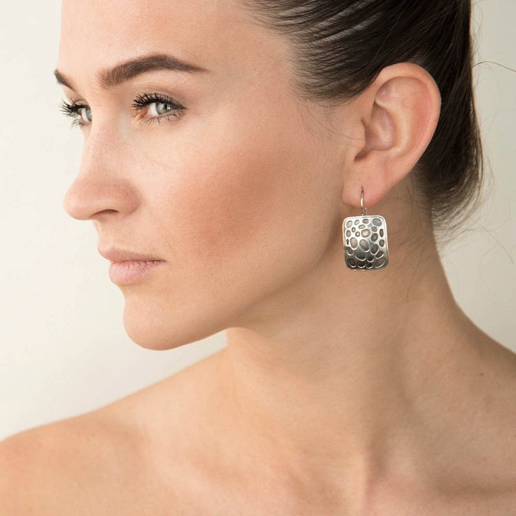 Серебряные серьги 12086 от ювелирного магазина Оникс - 3