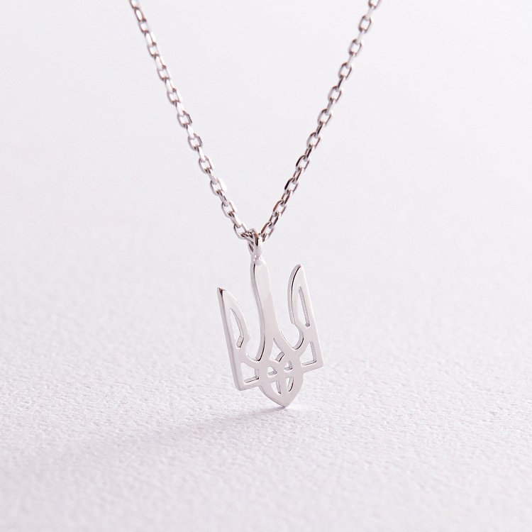 Кольє "Герб України - Тризуб" у білому золоті (маленький) кол02331 від ювелірного магазину Онікс