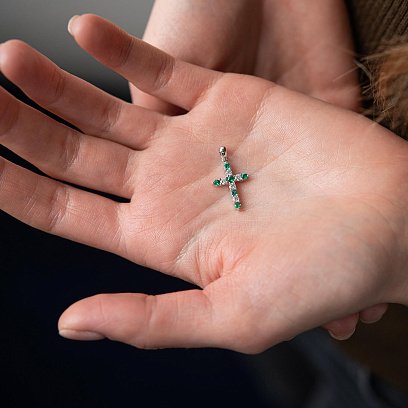 Золотой крестик с изумрудами и бриллиантами пб0280ri №2