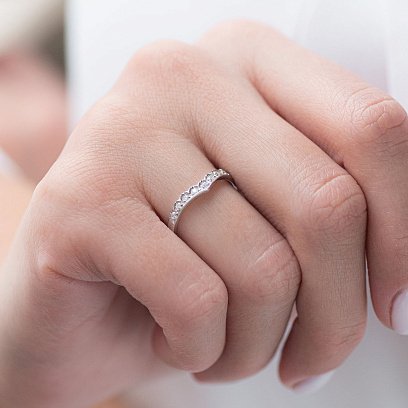 Серебряное кольцо с фианитами 112576 №2