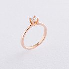 Золотое помолвочное кольцо (цирконий Swarovski) к06257 от ювелирного магазина Оникс