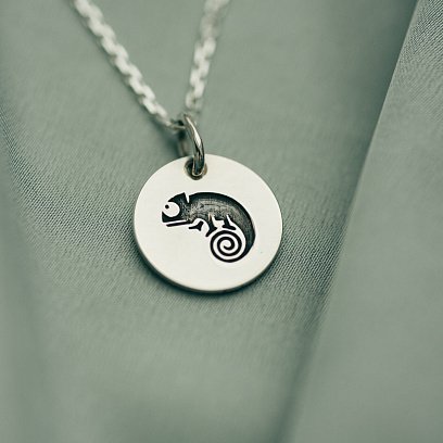 Серебряный кулон "Хамелеон" 132724хм