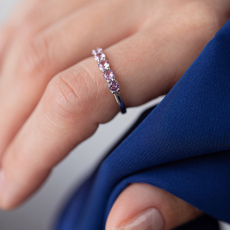 Серебряное кольцо с розовыми синтетическими сапфирами 1902/1р-PSPH от ювелирного магазина Оникс - 4