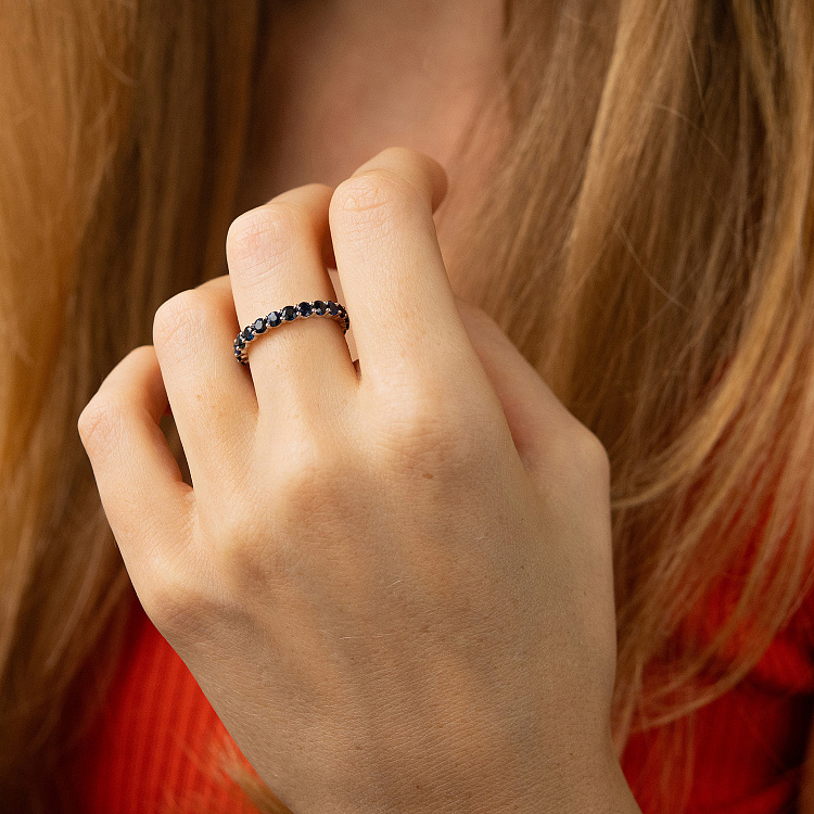 Золота каблучка з доріжкою каменів (сапфіри) кб0483nl від ювелірного магазину Онікс - 9