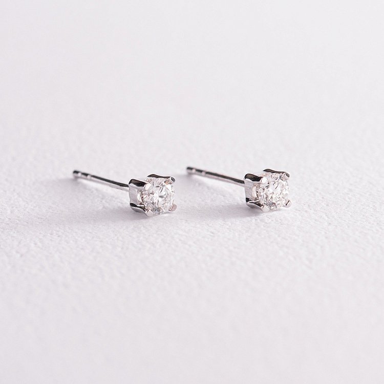 Золотые серьги - пусеты с бриллиантами сб0383z от ювелирного магазина Оникс