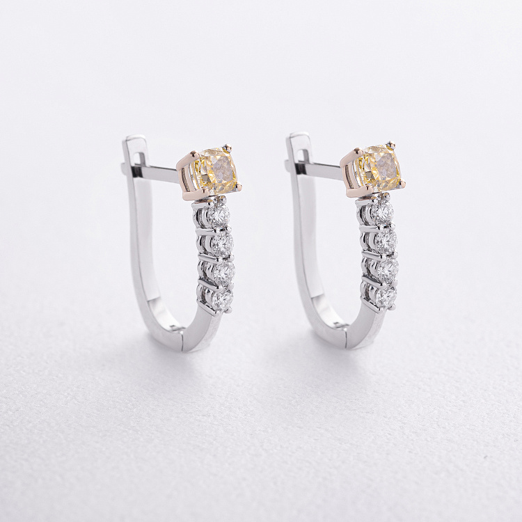 Золотые серьги с белыми и желтыми бриллиантами 348301121 от ювелирного магазина Оникс