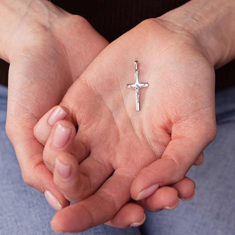 Золотой крестик с распятием (родий) п01818 от ювелирного магазина Оникс - 1