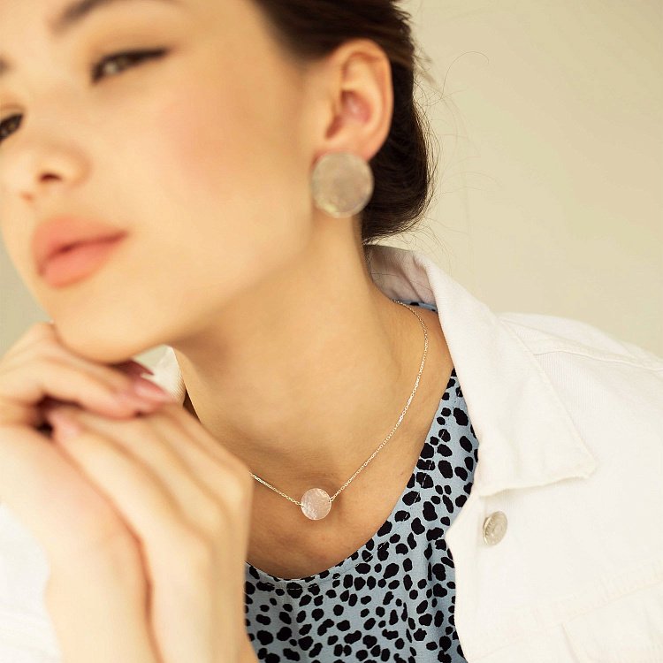 Серебряное колье "Солнечные зайчики" 181046 от ювелирного магазина Оникс - 6