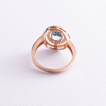 Золотое кольцо с голубым топазом и фианитами к04648 №3