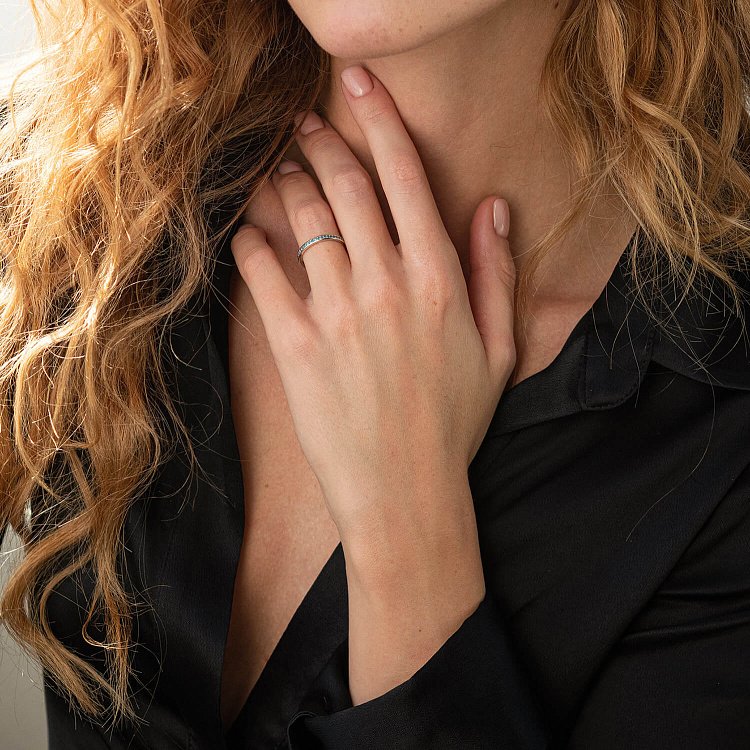 Золота каблучка з блакитними діамантами ﻿226991121 від ювелірного магазину Онікс - 3