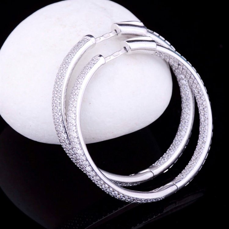 Сережки "Кільця з фіанітами" (40мм, родій) 12907 від ювелірного магазину Онікс