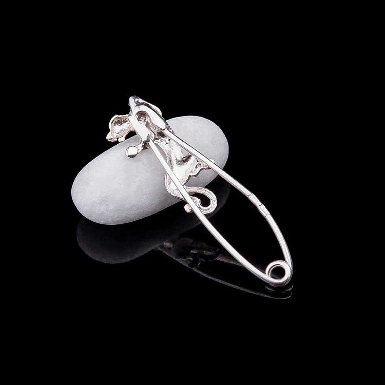 Булавка "Гепард" 21020 от ювелирного магазина Оникс - 1