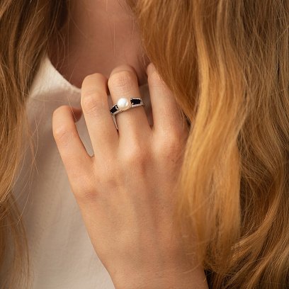 Серебряное кольцо с жемчугом, гидротерм. сапфирами и фианитами 1838-1р-PWTNS №2