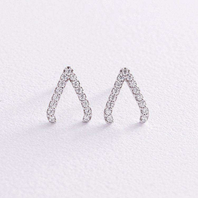 Сережки - пусети "Акцент" з фіанітами (біле золото) с08453 від ювелірного магазину Онікс - 1