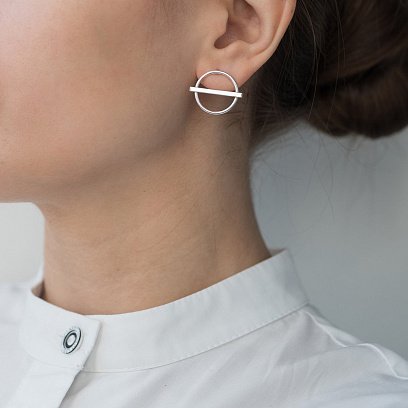 Серебряные серьги - пусеты "Баланс" 122585