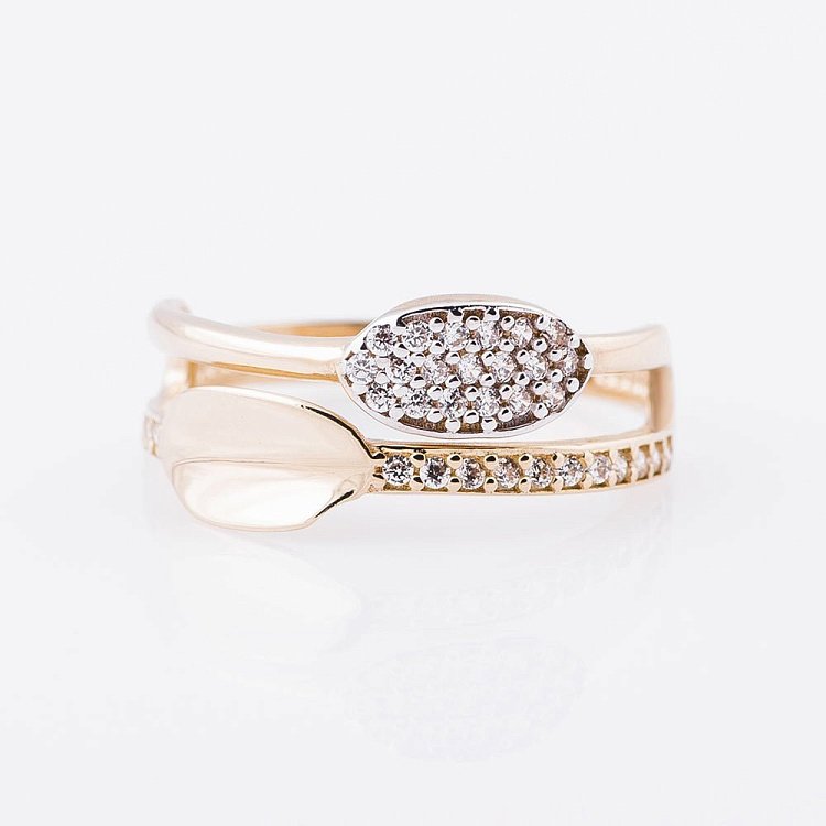 Золотое кольцо с фианитами к05219 Золотое кольцо с фианитами к05219 от ювелирного магазина Оникс