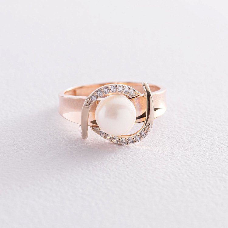 Золотое кольцо жемчуг, фианит) к05498 от ювелирного магазина Оникс