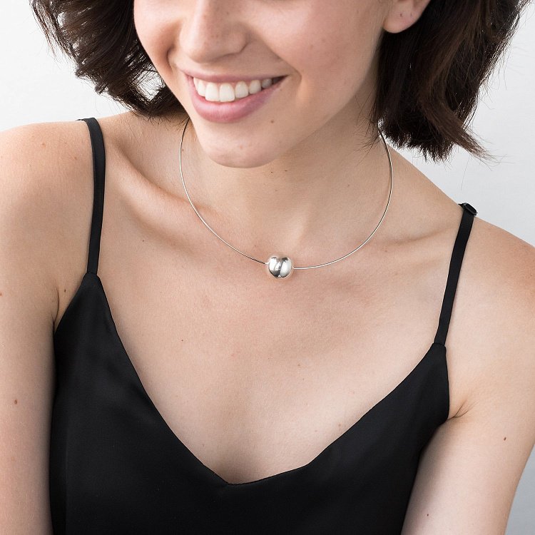 Серебряное колье с шариком 18056 от ювелирного магазина Оникс - 11