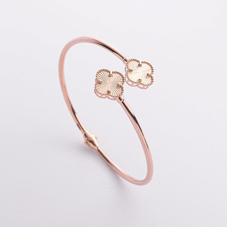 Жорсткий браслет "Конюшина" в червоному золоті б05590 від ювелірного магазину Онікс