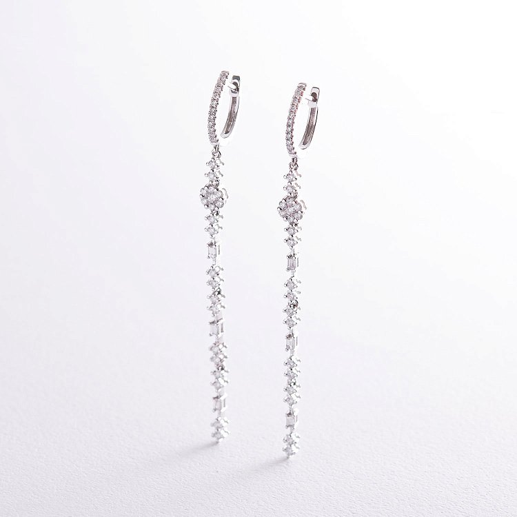 Висячие серьги с бриллиантами из белого золота сб0297ca от ювелирного магазина Оникс