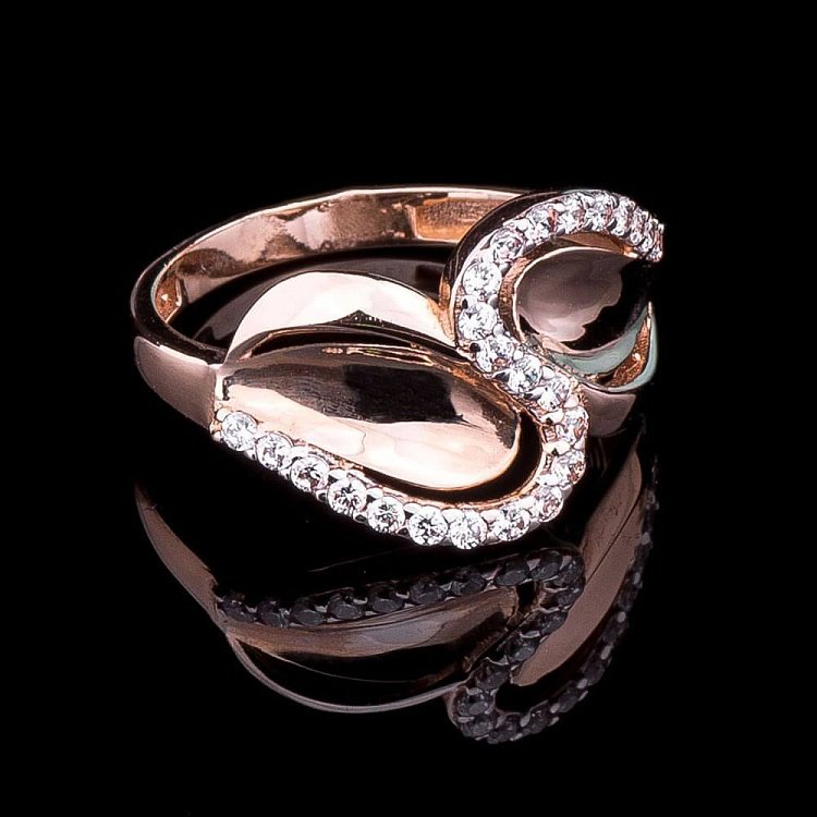 Кольцо с фианитами к01748 от ювелирного магазина Оникс - 1