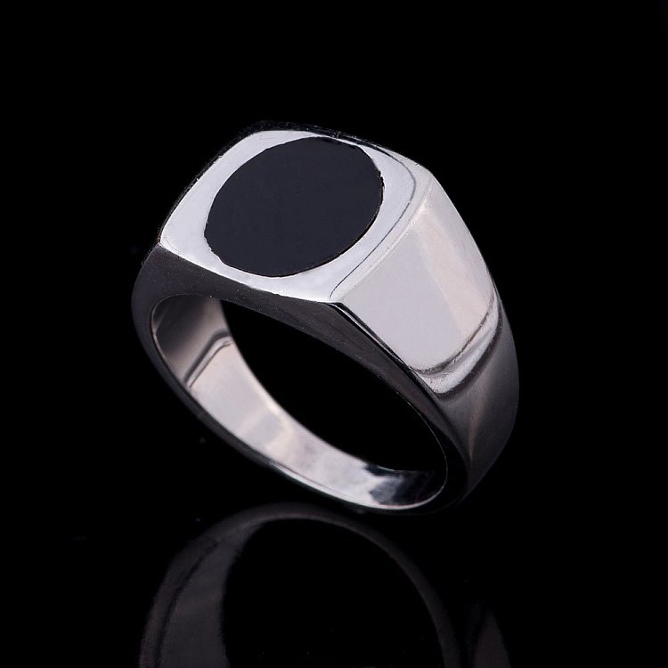 Чоловіча печатка з емаллю 111360 від ювелірного магазину Онікс