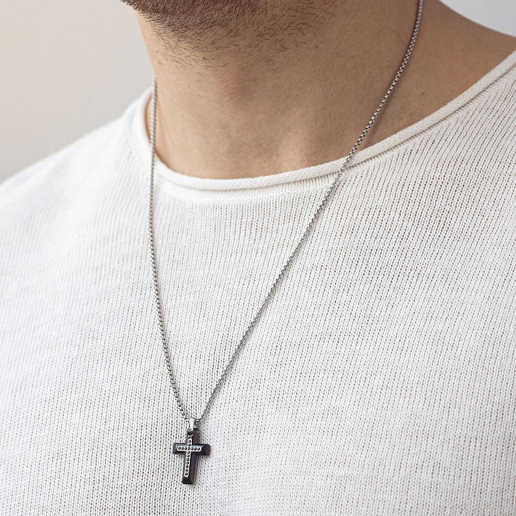 Чоловіче кольє "Хрест" c чорними фіанітами ZANCAN EHC053 від ювелірного магазину Онікс - 1