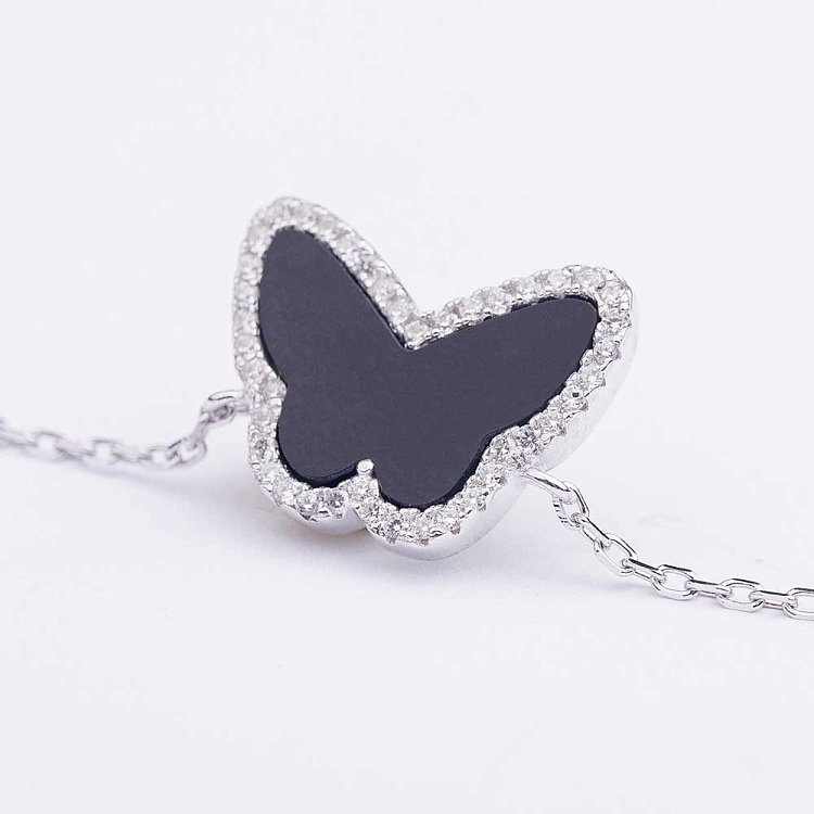 Серебряный браслет "Бабочка" с ониксом и фианитами 141028 от ювелирного магазина Оникс - 1