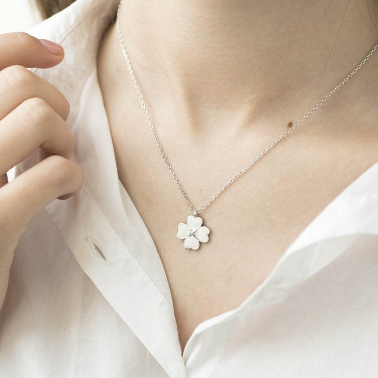 Серебряное колье "Клевер" (эмаль) 18692 от ювелирного магазина Оникс - 4