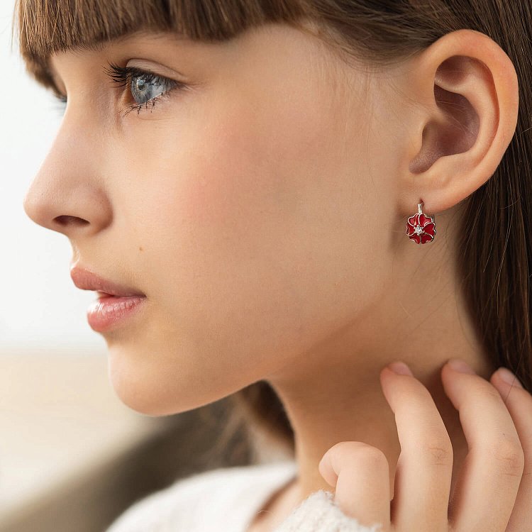 Дитячі срібні сережки "Квіточки" (фіаніт, емаль) 122708к від ювелірного магазину Онікс - 1